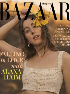 Harper’s Bazaar - Febrero 2022 En Inglés