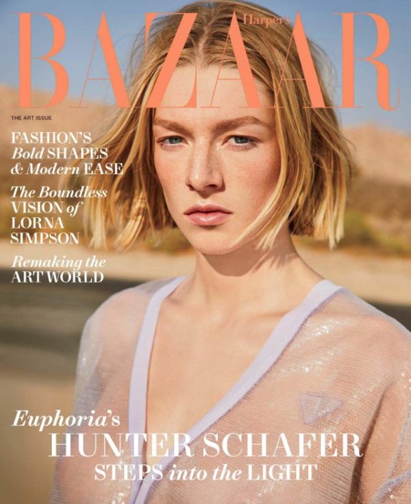 Harper’s Bazaar - Enero 2022 En Inglés